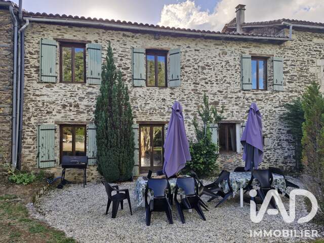 Vente Maison/villa 16 pièces — photo du bien