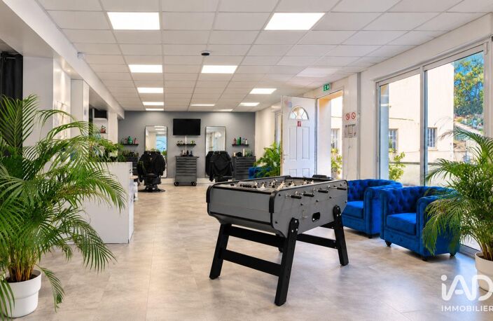 Location Local d'activités 90 m&sup2; — photo 4
