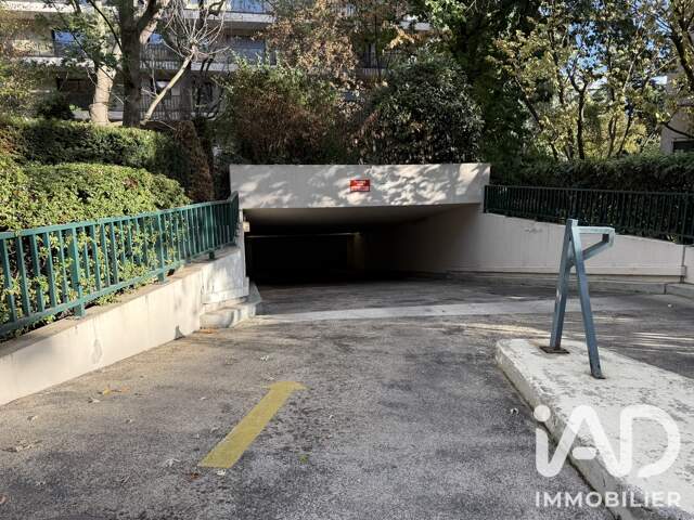 Vente Parking 15 m&sup2; — photo du bien