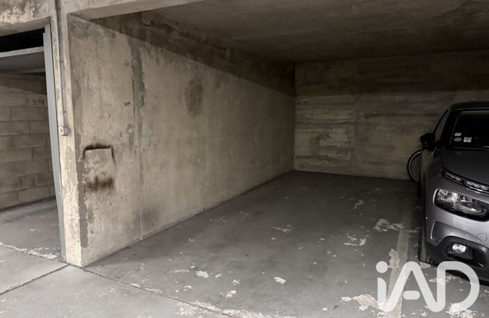 Vente Parking 15 m&sup2; — photo 2