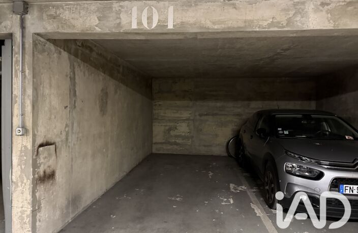 Vente Parking 15 m&sup2; — photo 3
