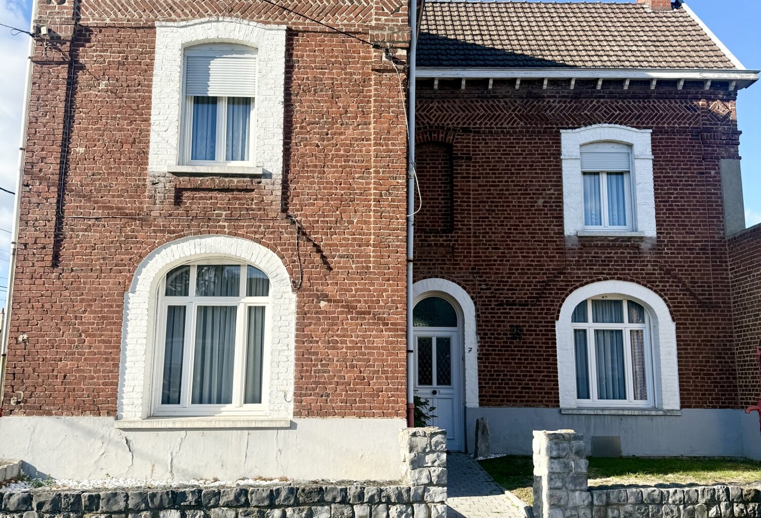 Vente Maison/villa 8 pièces — photo 1