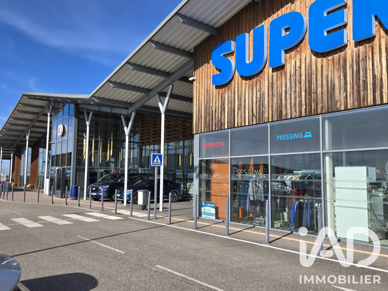 Vente Local commercial 45 m&sup2; — photo 1
