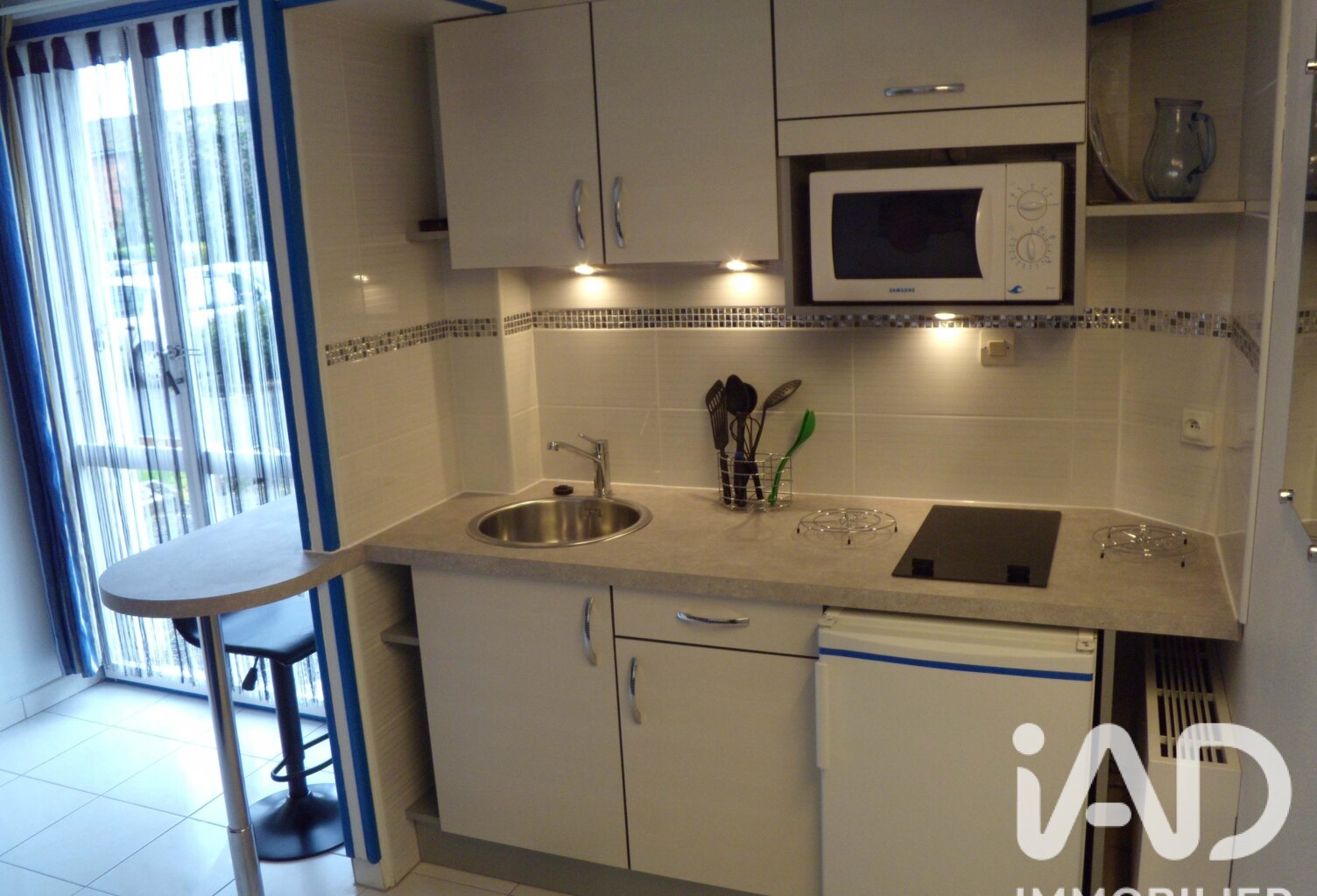 Vente Studio 1 pièce — photo 1