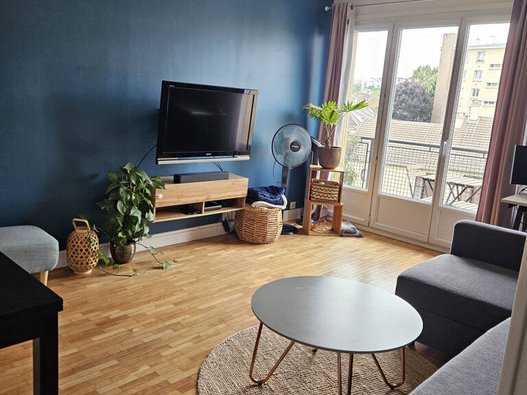 3P - GARAGE - PROCHE FUTUR T 15 — photo 1