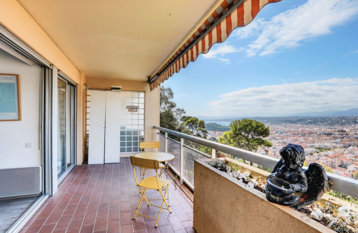 NICE Mont Boron / Col Villefranche : Appartement 3 Pieces 81m2 Terrasse Vue Panoramique Cave Standing option P — photo 2