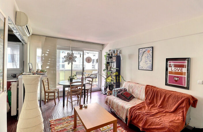 Appartement - 44 m2 - 2 pièces — photo 2