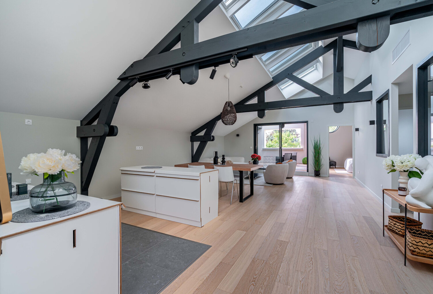 Craponne Centre   Loft 4 pièces avec terrasse tropézienne — photo 1