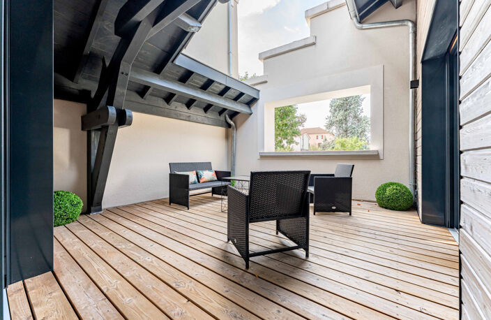 Craponne Centre   Loft 4 pièces avec terrasse tropézienne — photo 4