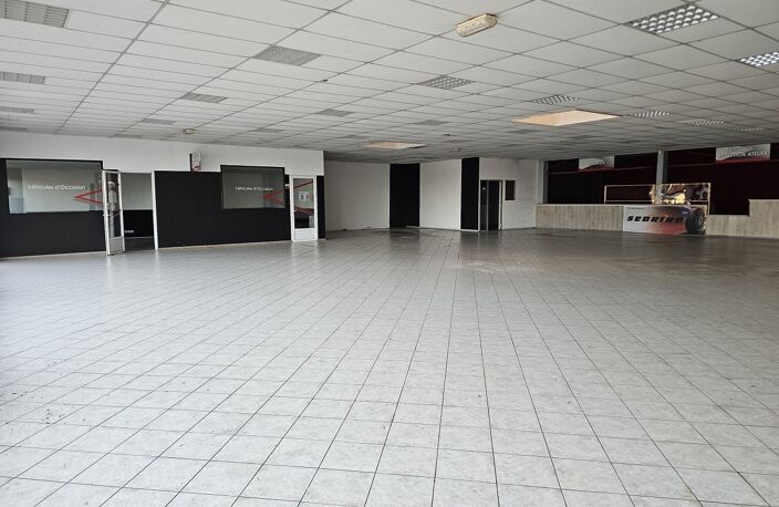 Local commercial — photo 2