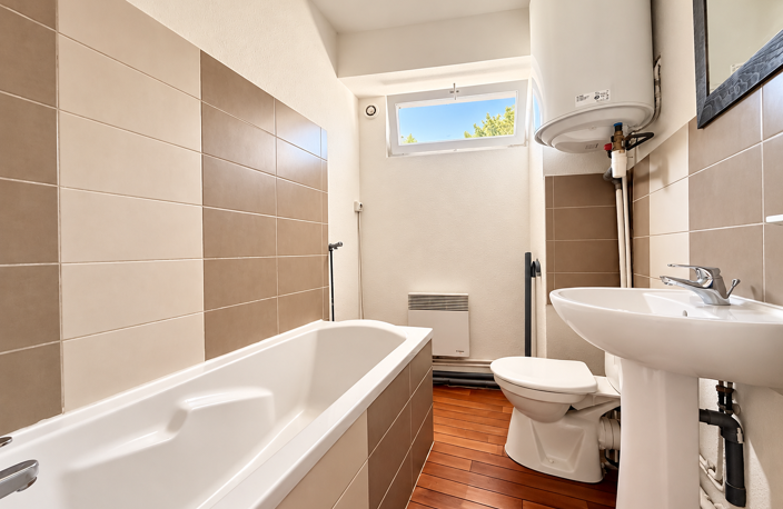 À VENDRE   APPARTEMENT T2   SAINT-RAMBERT-D'ALBON   IDÉAL IN — photo 4