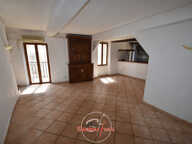 Dans MAISON DE VILLAGE - APPARTEMENT 4P EN DUPLEX — photo 4