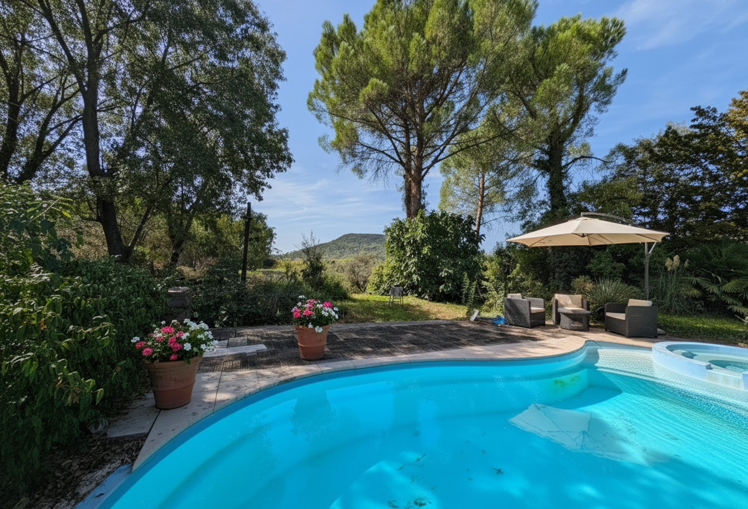 A VENDRE- MAGNIIFIQUE PROPRIETÉ à  St Hippolyte du Fort — photo 1