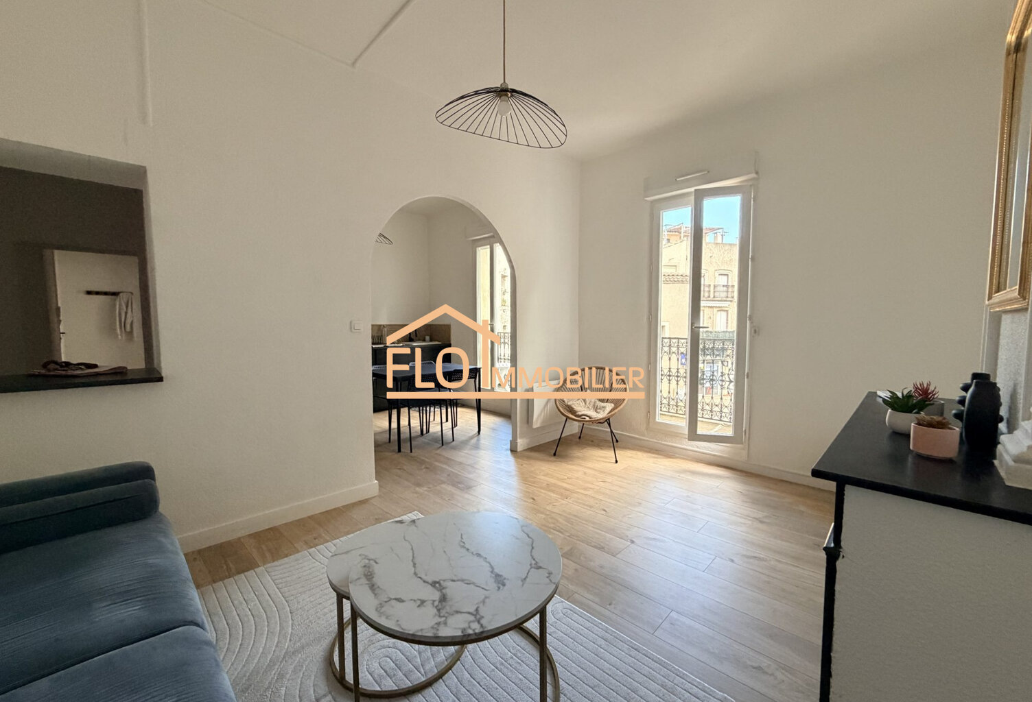 Appartement à louer Florensac — photo 1