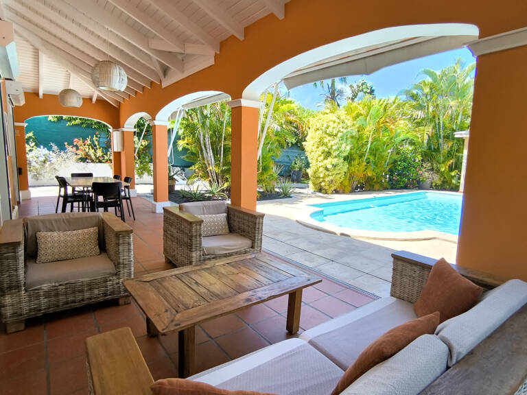 SAINT-FRANÇOIS   VILLA DE CHARME AVEC PISCINE, JACUZZI ET EX — photo 1