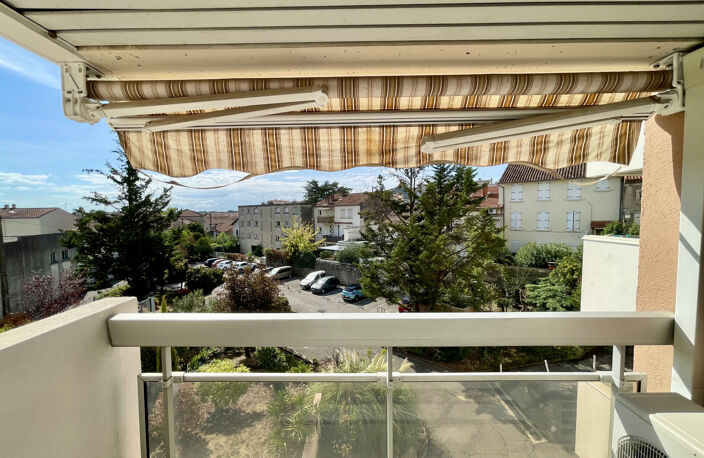Appartement T4 lumineux avec balcon, garage et parking — photo 5