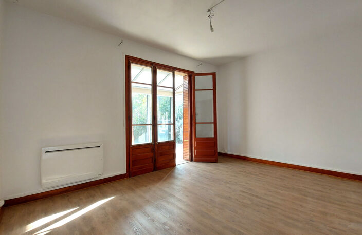 Blagnac - Servanty - Maison 4 pièces + Appartement T2 + Garage — photo 2