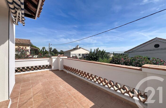 Vente maison 6 pièces 147 m² Mandelieu-la-Napoule (06210) — photo 3