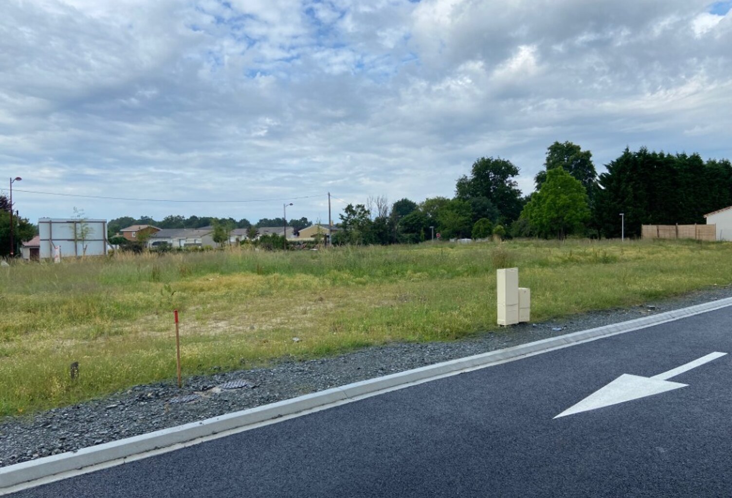 Terrain à bâtir à Portets (33640) — photo 1