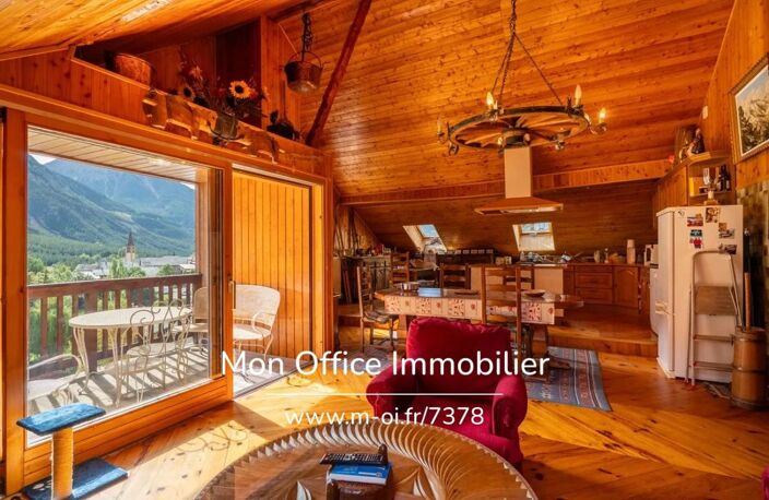 Référence : 7378-SCN - Maison de 500 m2 avec 4 appartements au Val des Près — photo 4