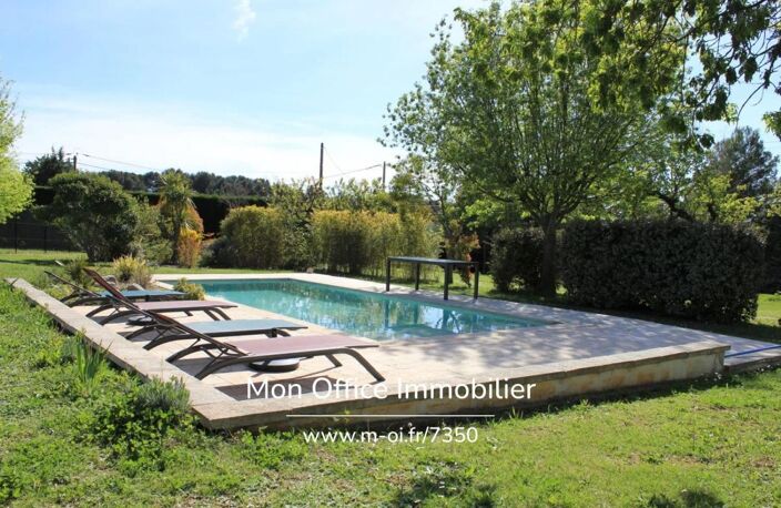 Référence : 7350-NGU - Maison 8 pièces - 7 chambres dont 3 suites - 280m2 sur 3500m2 - 8min du centre ville d'Aix en Pce — photo 2
