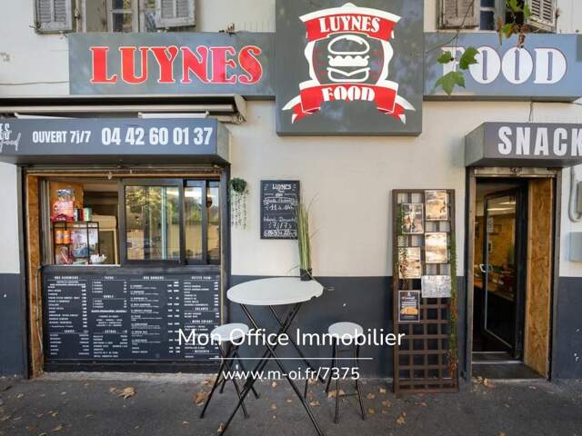 Référence : 7375-LLI - FONDS DE COMMERCE RESTAURATION RAPIDE À LUYNES – EMPLACEMENT HYPER VISIBLE + CLIENTÈLE SCOLAIRE — photo du bien