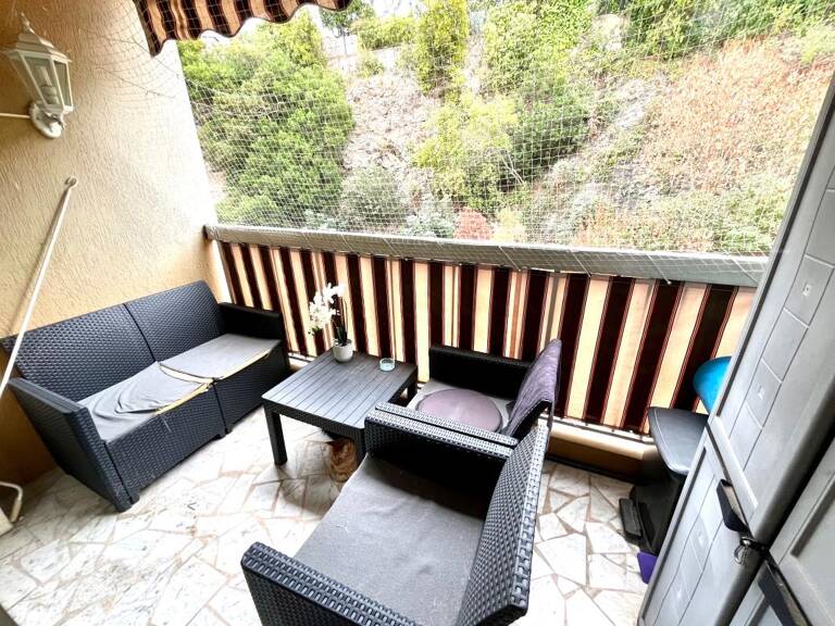 Spacieux 2/3 pièces avec terrasse au calme — photo 1