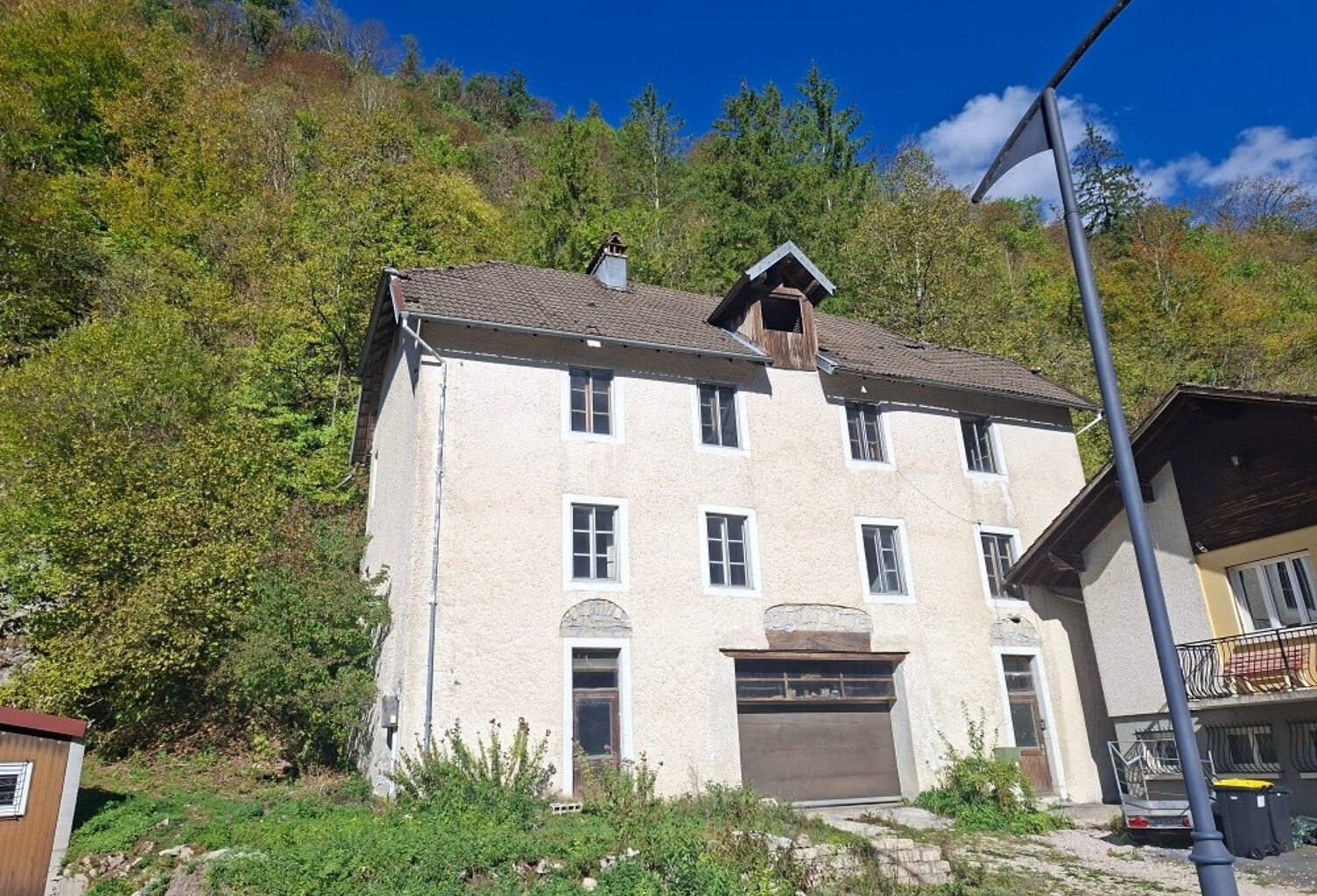 Maison à Saint Hippolyte 9 pièces 195 m2 - Terrain 52.2 ares — photo 1