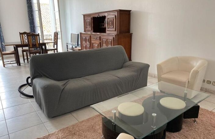 T3 — photo 2