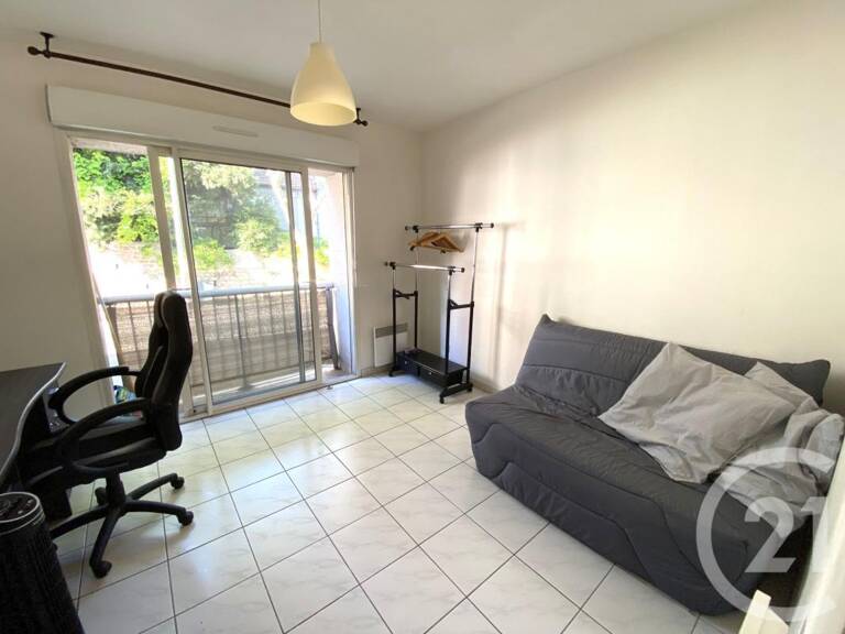 T1 — photo 1