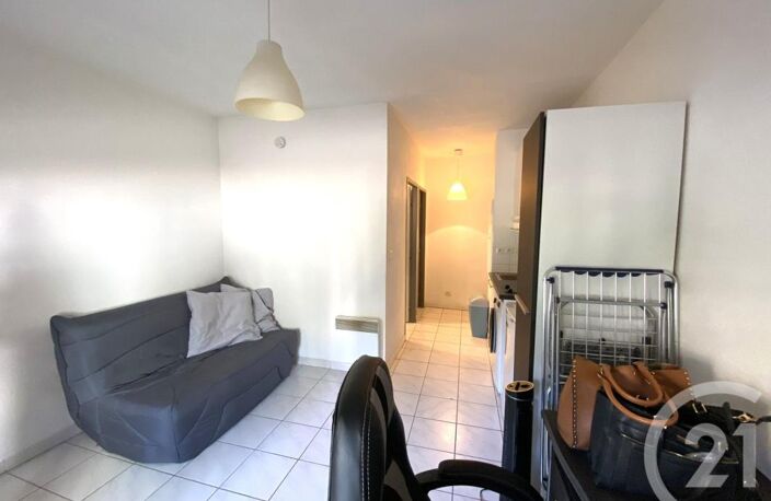 T1 — photo 2
