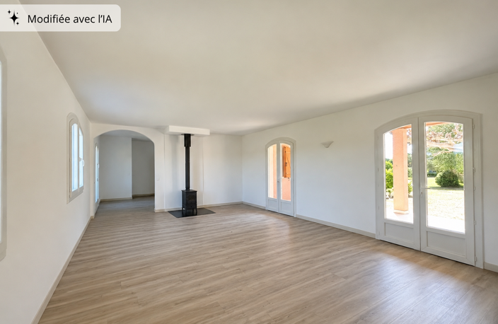 Grande maison avec terrasse, terrain de 2 500 m2 — photo 5