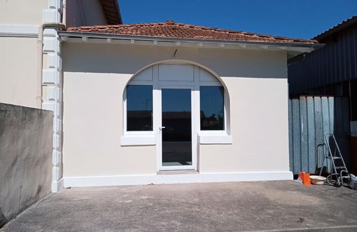 Local commercial ou profession à LOUER à Morcenx La Nouvelle (40) de 200 m2 — photo 2
