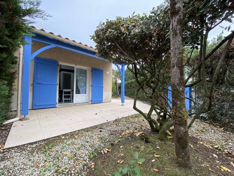 BELLE RÉSIDENCE PAYSAGÉE AVEC PISCINE — photo 1