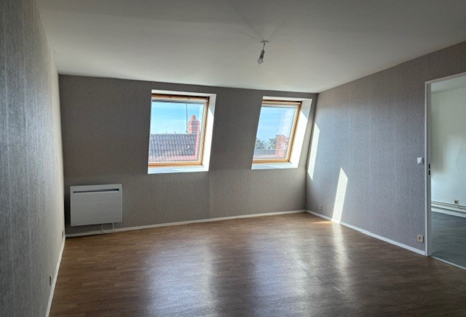 Leasing Appartement 3  pièces 66 m² La Châtre — photo 1
