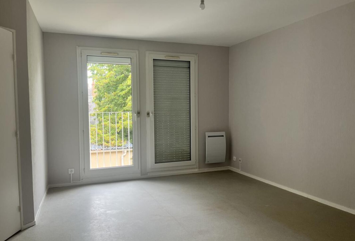 Leasing Appartement 3  pièces 63 m² La Châtre — photo 1