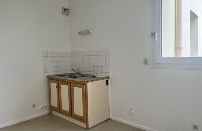Leasing Appartement 3  pièces 63 m² La Châtre — photo 3