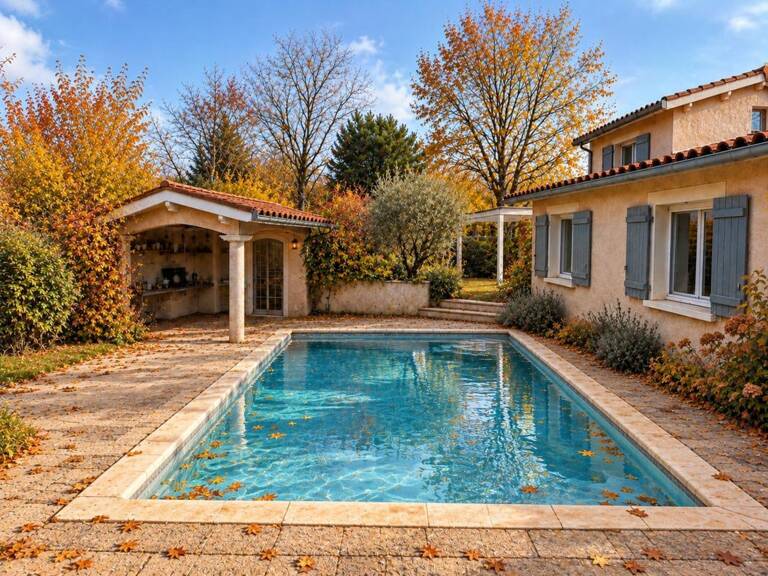 Savigneux – Maison avec piscine, jardin et 5 chambres ! — photo 1