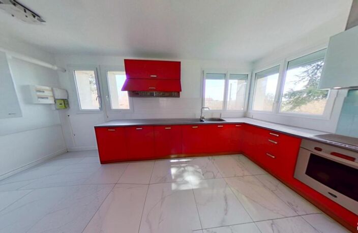 Maison à vendre — 510 000 € Fontaine-lès-Dijon (21) — Route d’Ahuy Maison familiale 7 pièces — 182 m² habitables — Terrain de 800 m² — photo 5