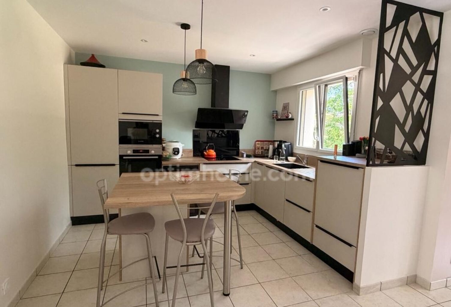 Maison à vendre 5 pièces MORTAGNE SUR SEVRE (85) — photo 1