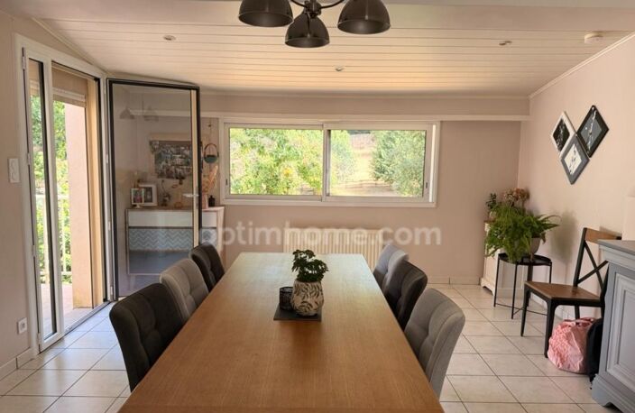 Maison à vendre 5 pièces MORTAGNE SUR SEVRE (85) — photo 2