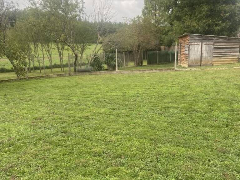 Beau Terrain de 769 m² Commune de Fontaine la Comte — photo 1