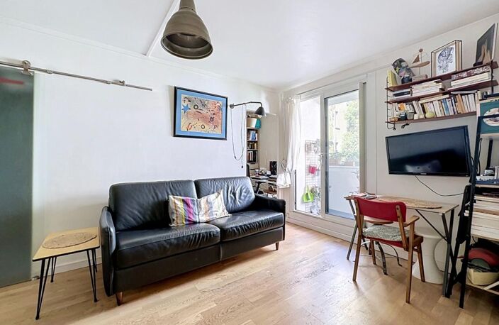 Village Jourdain (Paris 20ème) - Appartement à vendre 2 pièces avec balcon au calme — photo 2