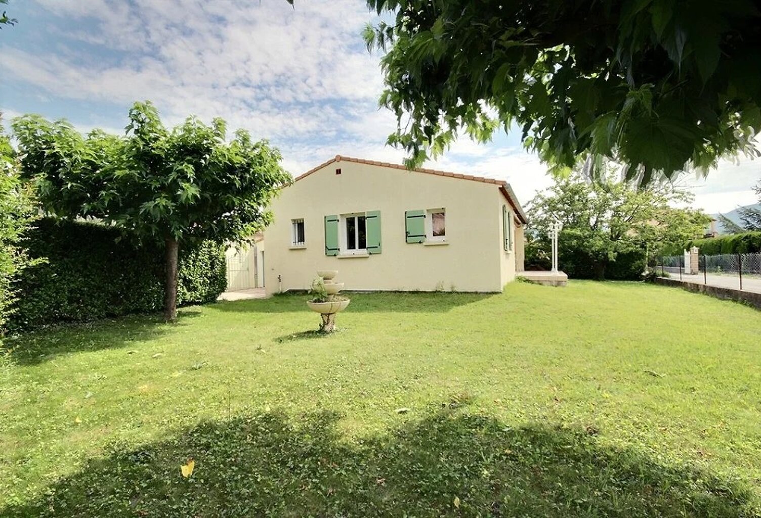 Maison F3 avec Piscine CRUAS — photo 1