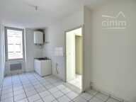 APPARTEMENT F2 + GRENIER -LE TEIL- — photo 3