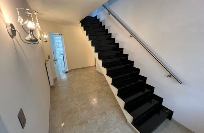 Maison de 200m2 à louer sur Warneton — photo 4