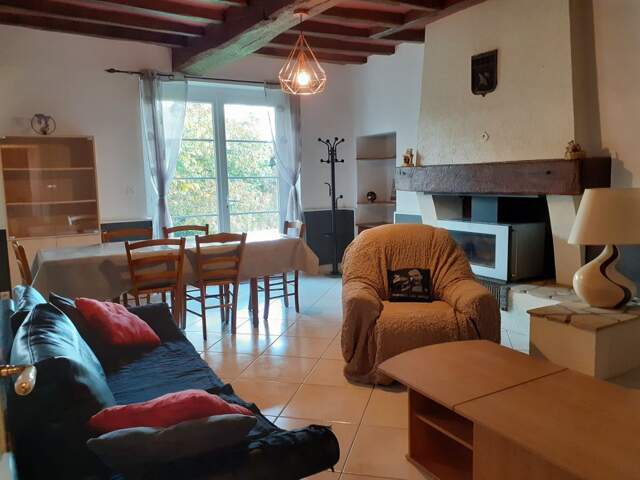 Maison de 75m2 à louer sur Chemillé-en-Anjou — photo du bien