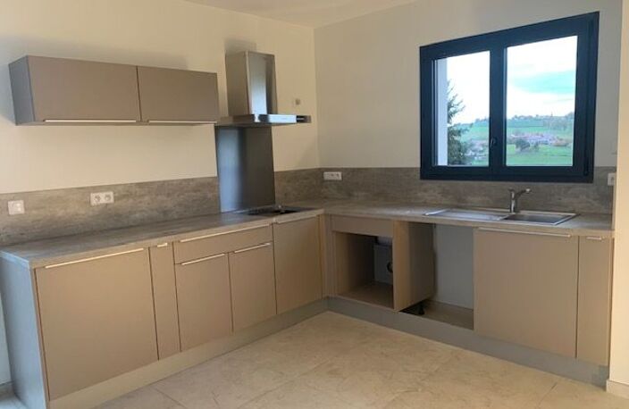 Maison de 90m2 à louer sur Aveizieux — photo 4