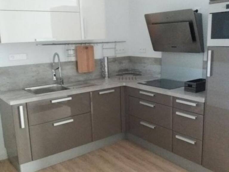 Appartement de 25m2 à louer sur Port-Saint-Louis-du-Rhône — photo 1
