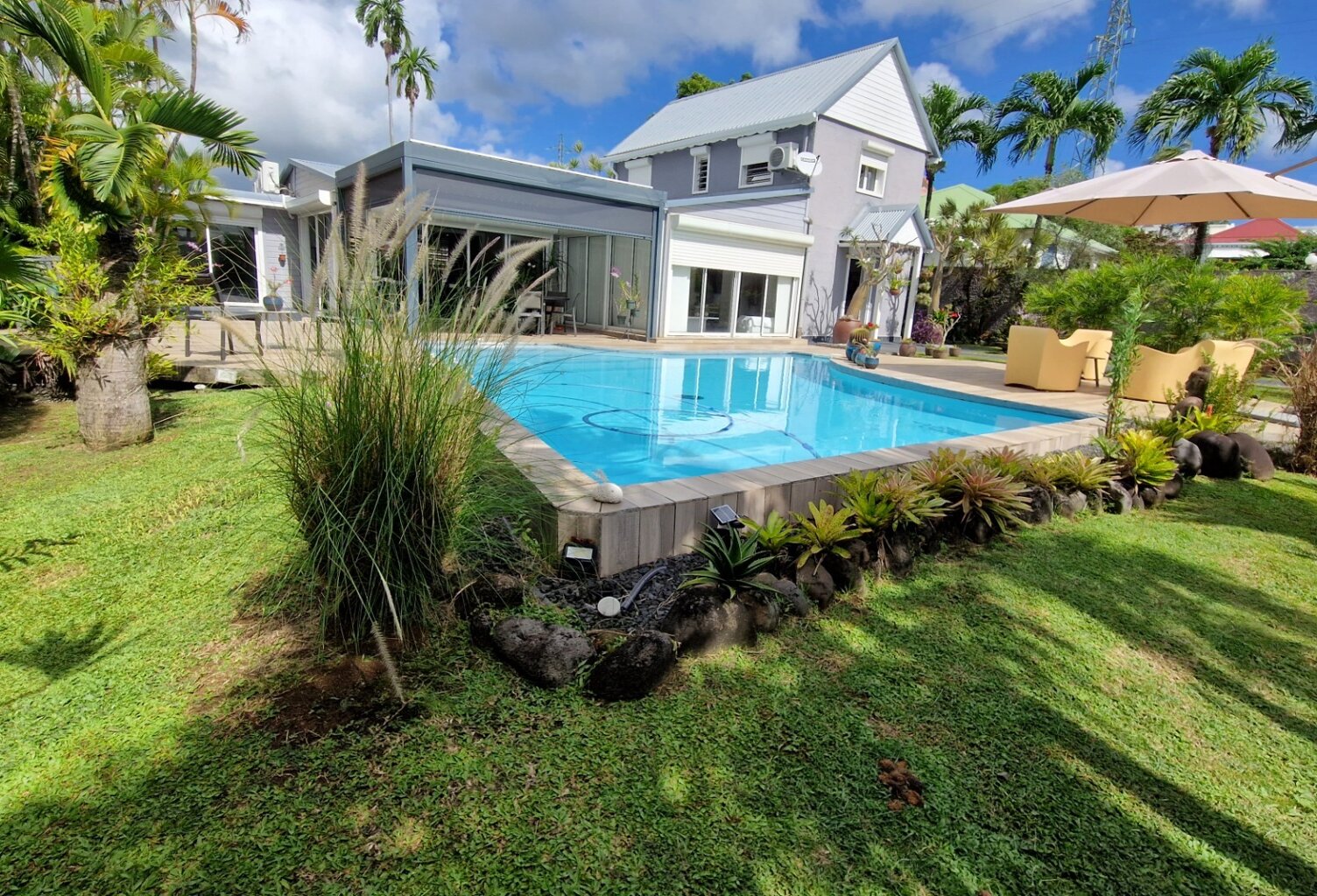 Magnifique villa de standing avec piscine sur 760 m² de terrain — photo 1